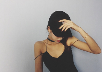 最新非主流自拍美女个性图片