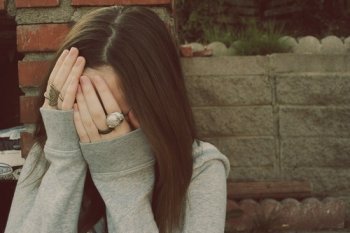 女生独处伤感非主流图片合集