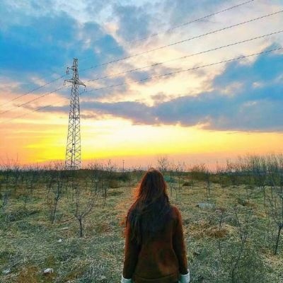 一男一女非主流情侣头像图片