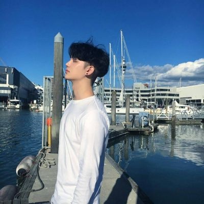 一男一女非主流情侣头像图片