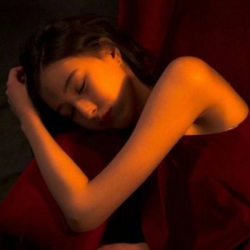 最新非主流颓废女生头像图片