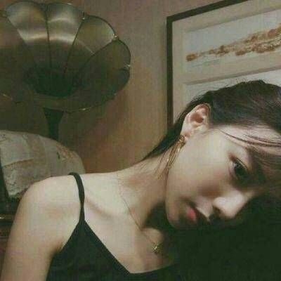 最新非主流颓废女生头像图片