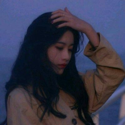 最新非主流颓废女生头像图片