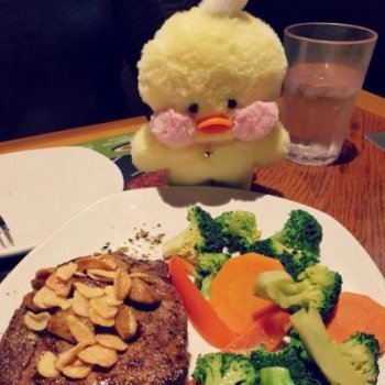 玻尿酸鸭可爱非主流头像