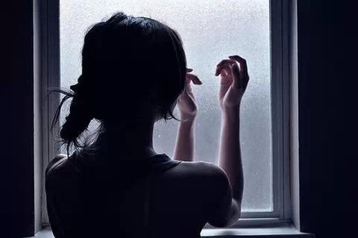 黑白非主流颓废伤感图片