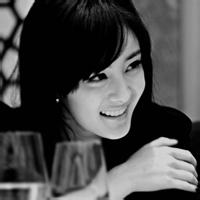 美女明星杨幂黑白头像图片