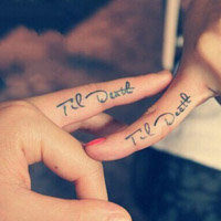 好看的手指纹身情侣头像图片