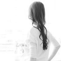 唯美伤感女生黑白qq头像图片