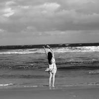 唯美伤感女生黑白qq头像图片