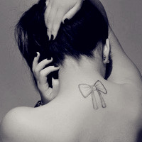 唯美小清新的女生纹身头像