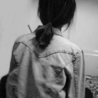 超好看的的韩范女生黑白头像