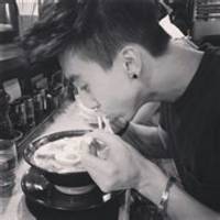 最热门的非主流帅哥黑白头像