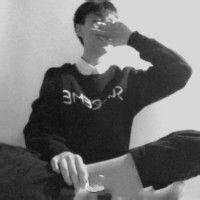 最热门的非主流帅哥黑白头像