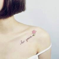 时尚简约小清新女生纹身头像