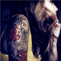 盘点欧美性感美女纹身头像合集