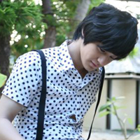 阳光帅气的男生头像图片