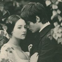 欧美阳光帅哥最新欧美男生黑白qq头像图片