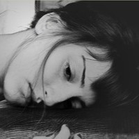 超拽的非主流女生黑白微信头像