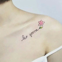 非主流女生花朵纹身图案头像