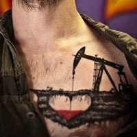 最新时尚另类个性纹身男头像