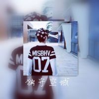 个性双影帅气男生背影微信头像