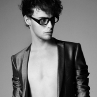 个性十足的男生黑白qq头像