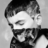 个性十足的男生黑白qq头像