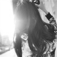 精选美女黑白qq头像图片