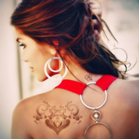 超有气质的欧美女生纹身头像