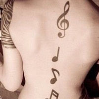 时尚简约的qq黑白纹身头像