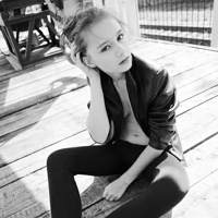 十月最新超拽霸气女生头像