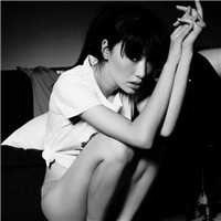 十月最新超拽霸气女生头像