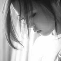 非主流超酷女生黑白qq头像