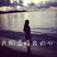 女生悲伤带字黑白qq头像