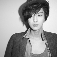 帅哥霸气qq黑白头像合集