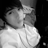 男女混合黑白伤感qq头像