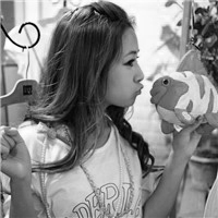 男女混合黑白伤感qq头像