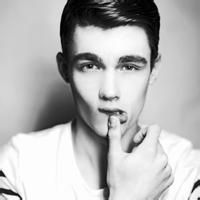 英伦范qq男生黑白头像图片