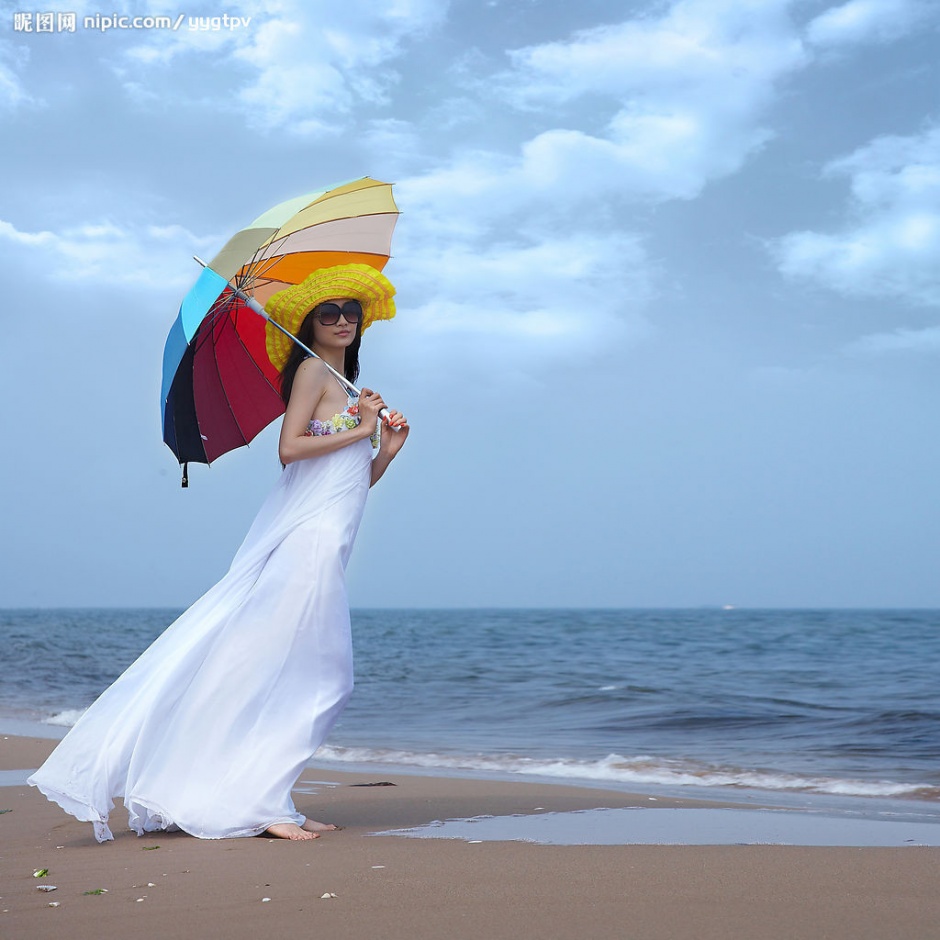 海边唯美意境女生图片素材