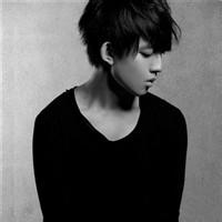 超拽冷酷的男生黑白头像合集