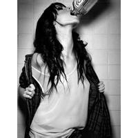 精选九月最新美女黑白头像图片