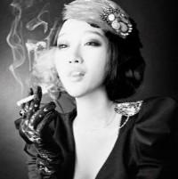 最新潮流微信黑白头像图片素材