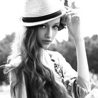 最新潮流微信黑白头像图片素材