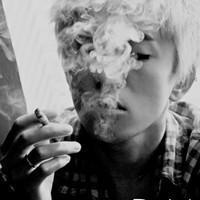 超酷的非主流帅哥黑白头像