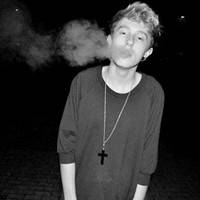 个性独特的欧美男生黑白头像