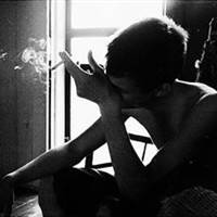 个性独特的欧美男生黑白头像