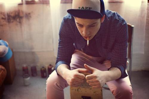 最新欧美范温暖男生头像