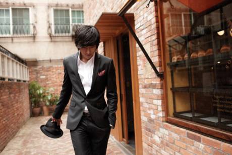 最新欧美范温暖男生头像