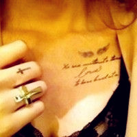 好看性感的qq美女纹身头像图片