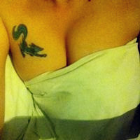 好看性感的qq美女纹身头像图片